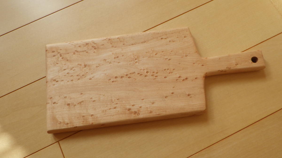 貴重木材 バーズアイメープルカッティングボード　未使用品