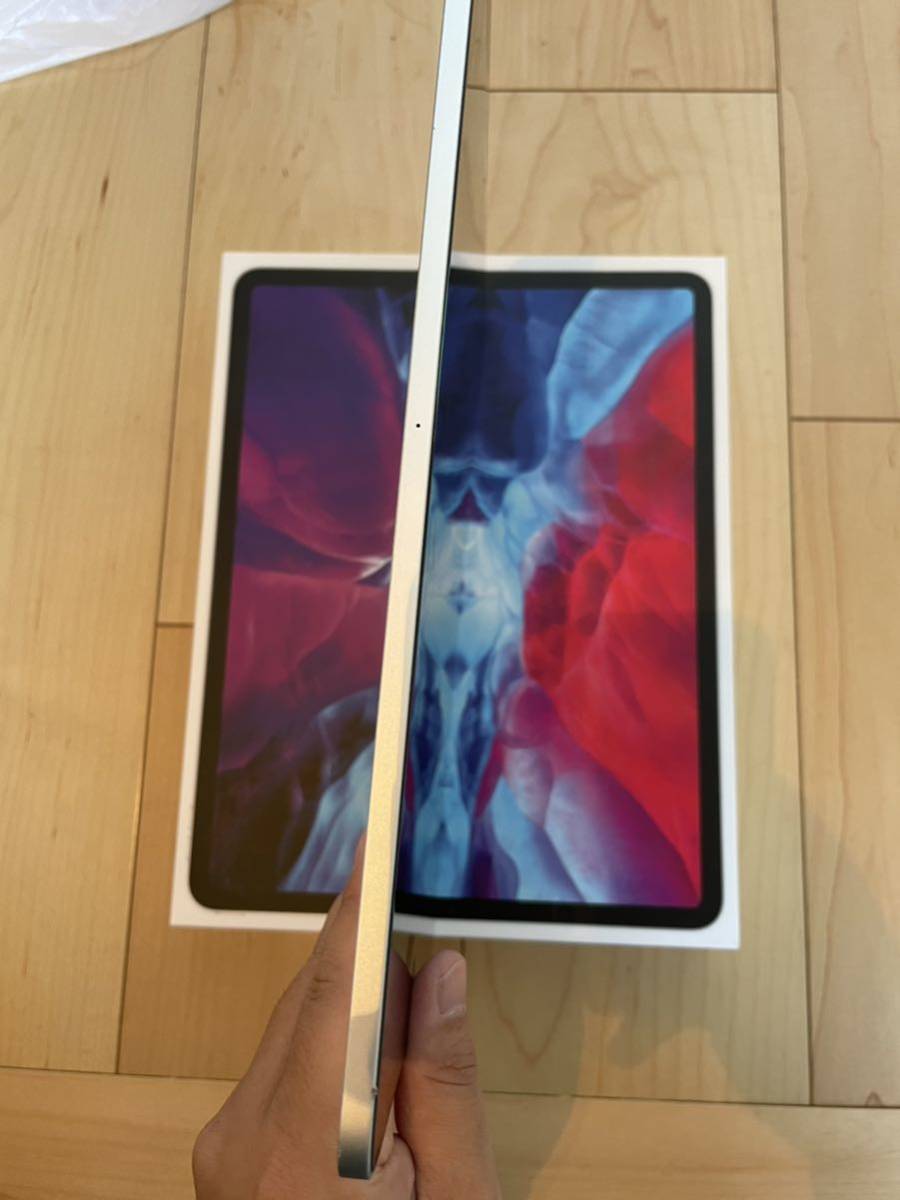 iPad pro 12.9インチ 第4世代 256GB-