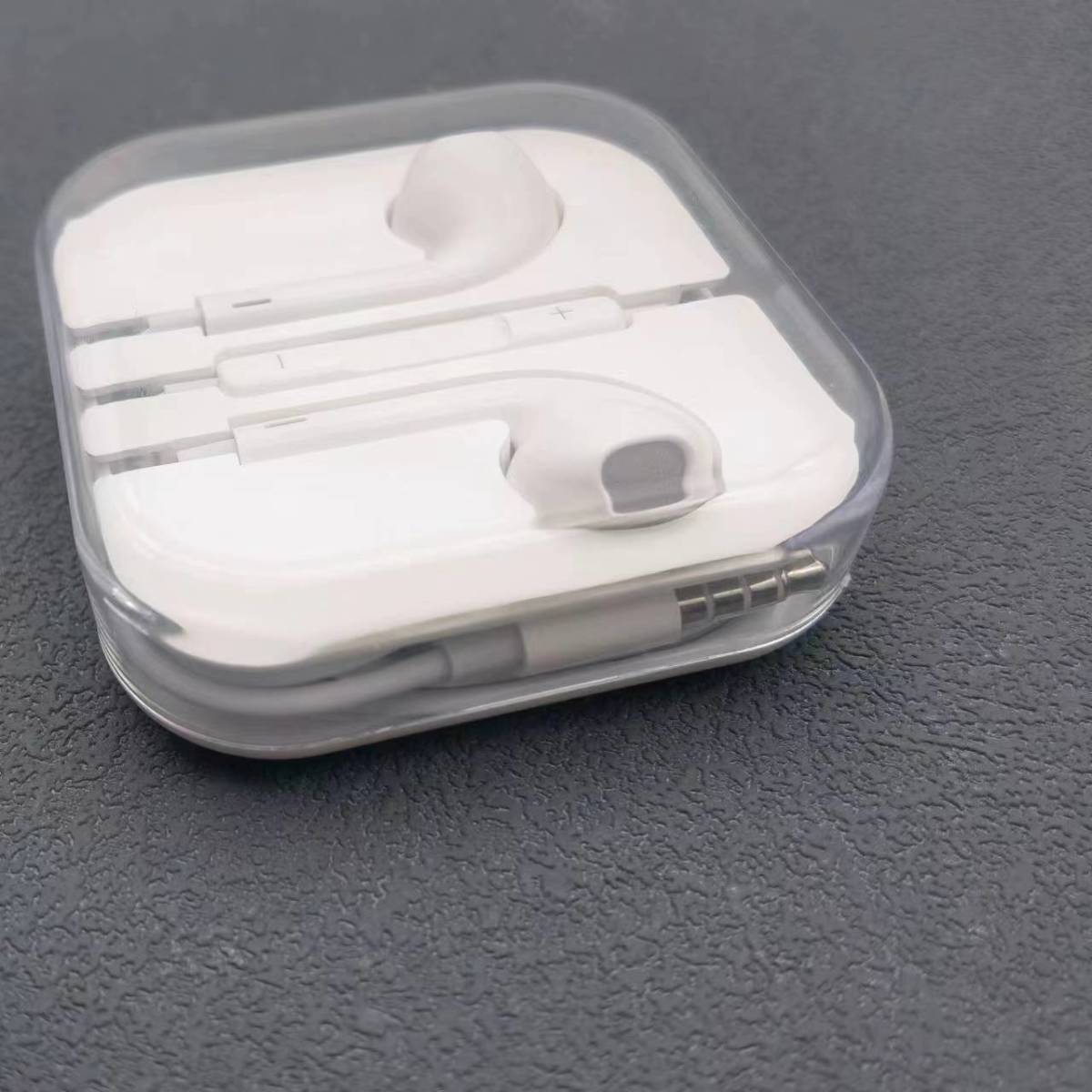 未使用 iPhone 純正イヤホン Apple 3.5mmジャック 有線 音量調節 通話対応 イヤフォン_画像3