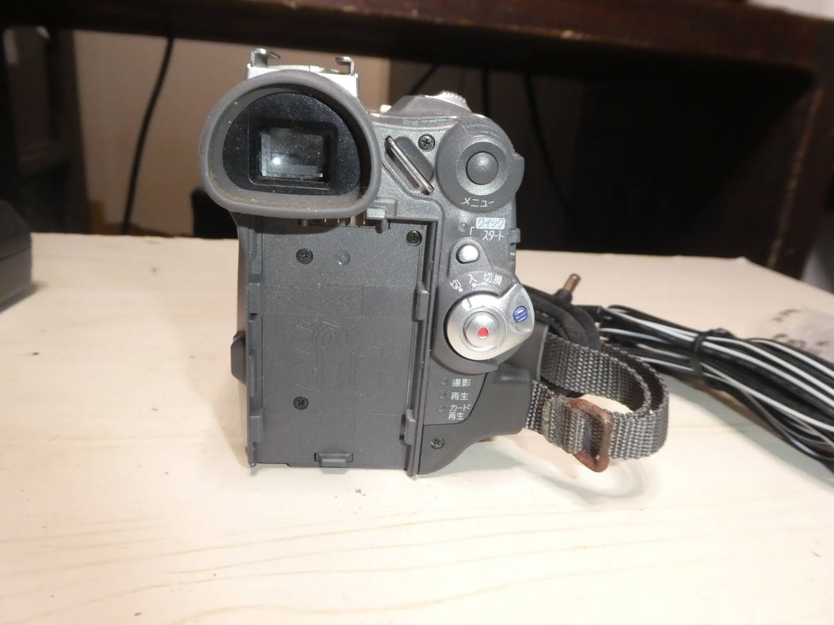 Yahoo!オークション - Panasonic NV-GS5K miniDVデジタルビデオ Yahoo!オークション - Panasonic NV-GS5K miniDVデジタルビデオ