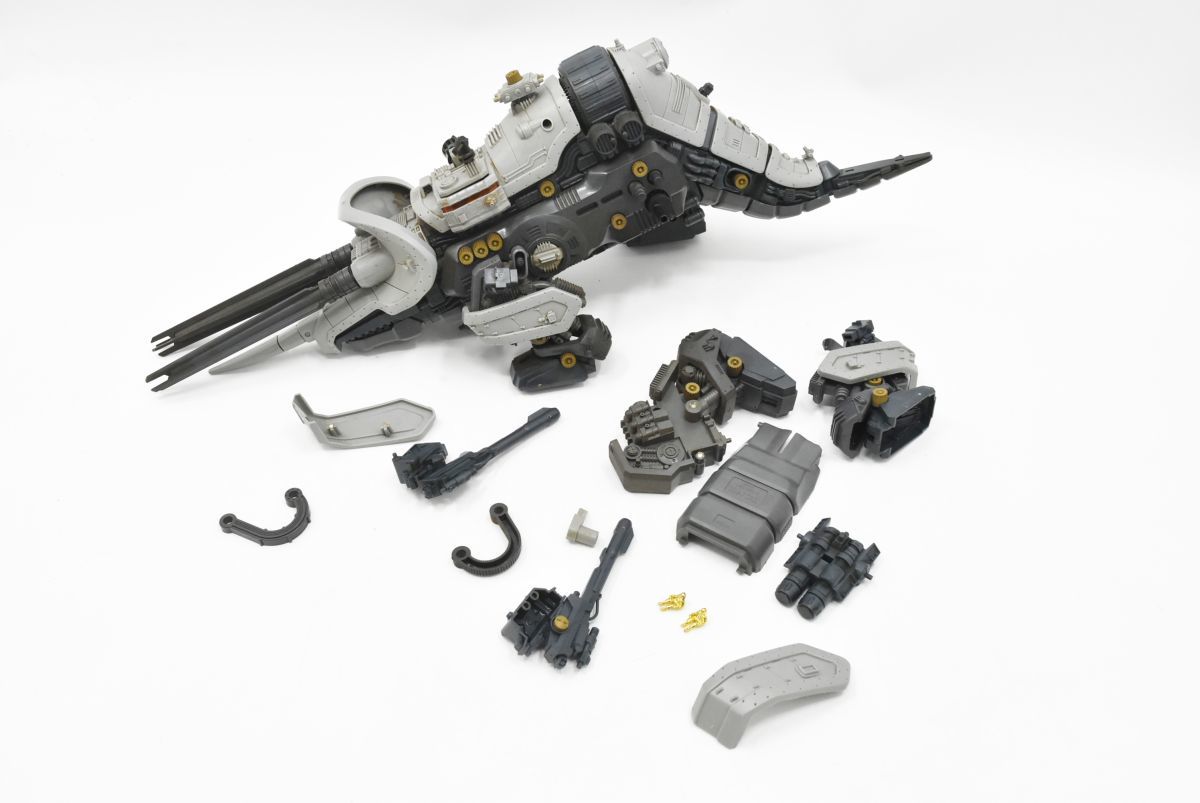 (649L 1107S10) １円～ 【ジャンク品】TOMY トミー 旧ZOIDS ゾイド マッドサンダー RBOZ-08 恐竜 超 巨大 大型 電撃 機械獣_画像2