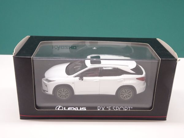 #k1【梱60】京商 LEXUS RX200t F SPORT White nova GF 1/43_画像1