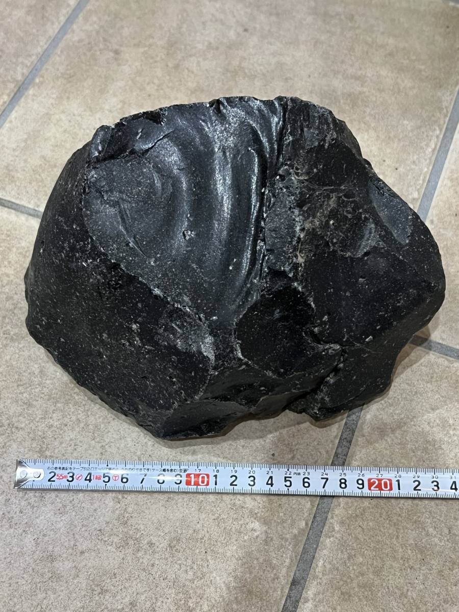 黒曜石の原石 約5 20Kgの塊 北海道白滝産(北海道の黒曜石の四大 黒曜石の原石 約5 20Kgの塊 北海道白滝産(北海道の黒曜石の四大