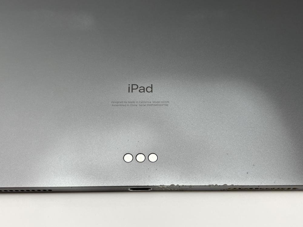 U221【ジャンク品】 iPad PRO 11インチ 第2世代 128GB Wi-Fi スペースグレイ_画像5