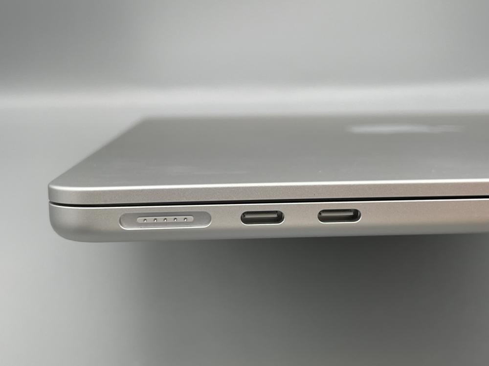 M915【超美品・保証有】 充放電回数2回 MacBook Air 2022 13インチ SSD 512GB Apple M2 MLY03J/A_画像6