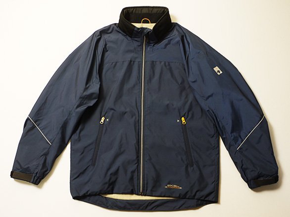 DESCENTE　デサント　ナイロンジャケット　正規品　DAT-3462　フード収納　STRUCTURE OF GARMENT　ウインドブレーカー　スポーツウェア_画像1