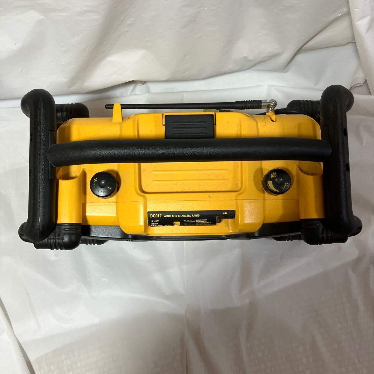 DEWALT DC012 Jobsite Radio radio 