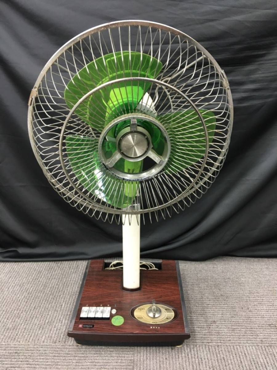 1103-200MK⑱4713 扇風機 HITACHI 日立 ヒタチ H-672 DESK FAN ファン 昭和レトロ グリーン ブラウン 家電 電化製品_画像1