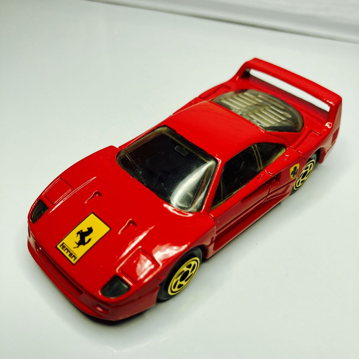 絶版マッチボックス  フェラーリF40 レアモデル美品　レア