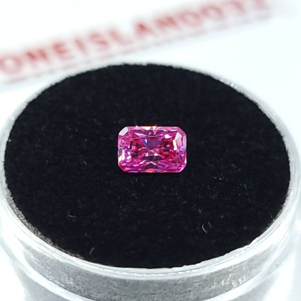 ピンクダイヤモンド 0.5ct ラディアントカット 宝石 鉱石 希少 輝き 高品質 宝石シリーズ スクエア形状 モアッサナイト C353
