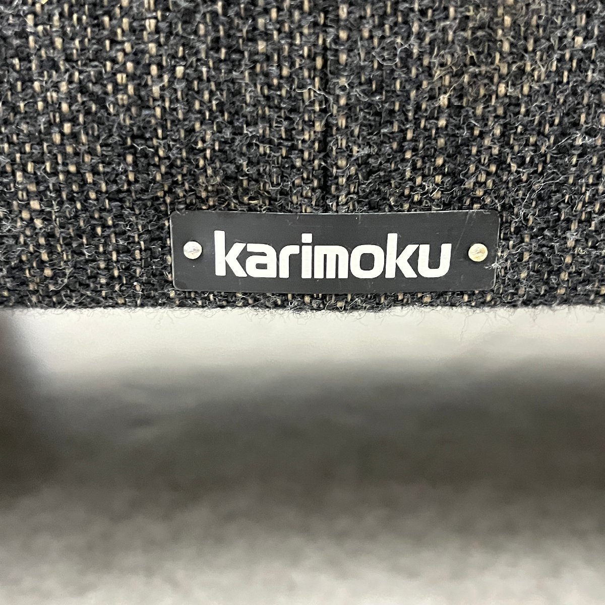 ◎J855 karimoku カリモク家具 2人掛けソファ 平板タイプ 布地　WN7103BQE (ma)_画像6