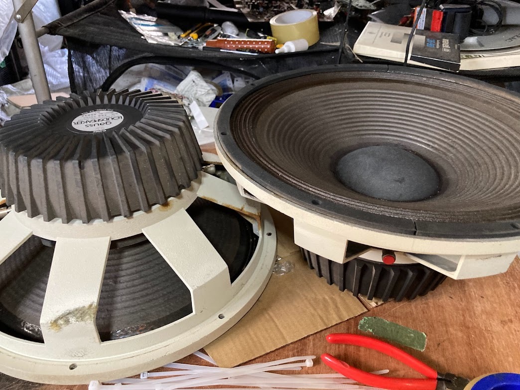 JBL TAD ロカンシー GAUSS ウーファーユニット 4583A 2本 完動品 JBL TAD ロカンシー GAUSS ウーファーユニット 4583A 2本 完動品