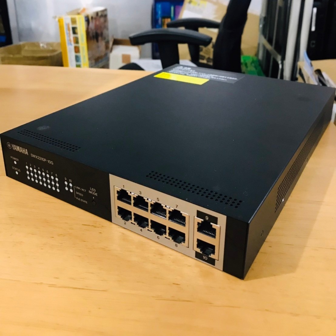 436【通電OK】YAMAHA SWX2210P-10G スマートL2 PoE スイッチ switch 10ポート Web GUI VLAN LANマップ ネットワーク ヤマハ_画像1