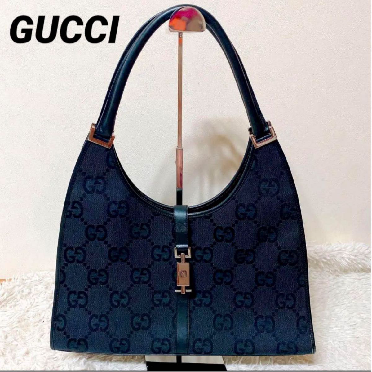 グッチ】GUCCI ジャッキー 大きめGG ショルダーバッグ ワン グッチ】GUCCI ジャッキー 大きめGG ショルダーバッグ ワン