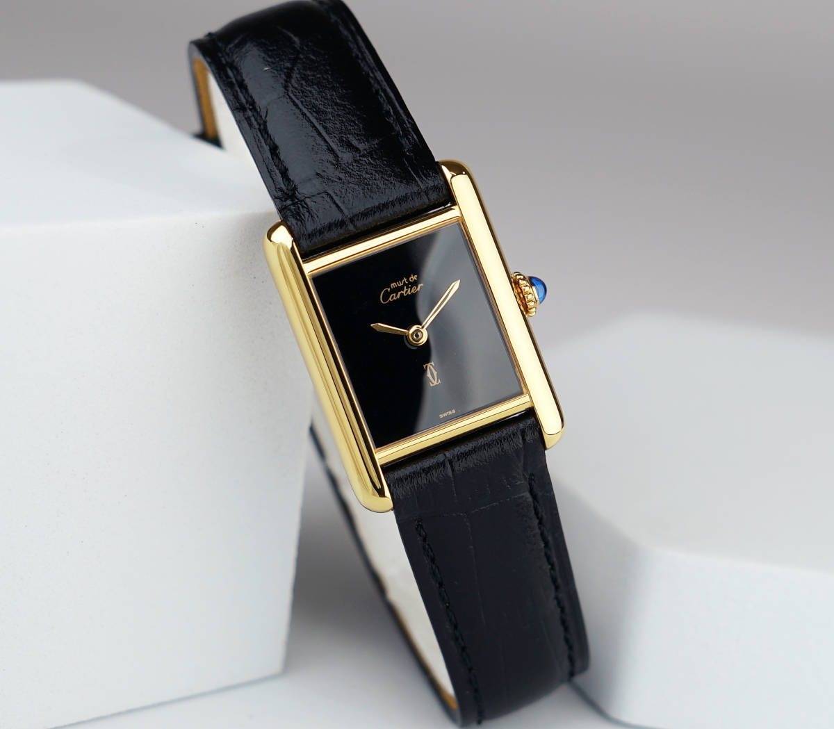美品 カルティエ マスト タンク ブラック 手巻き SM Cartier 美品 カルティエ マスト タンク ブラック 手巻き SM Cartier