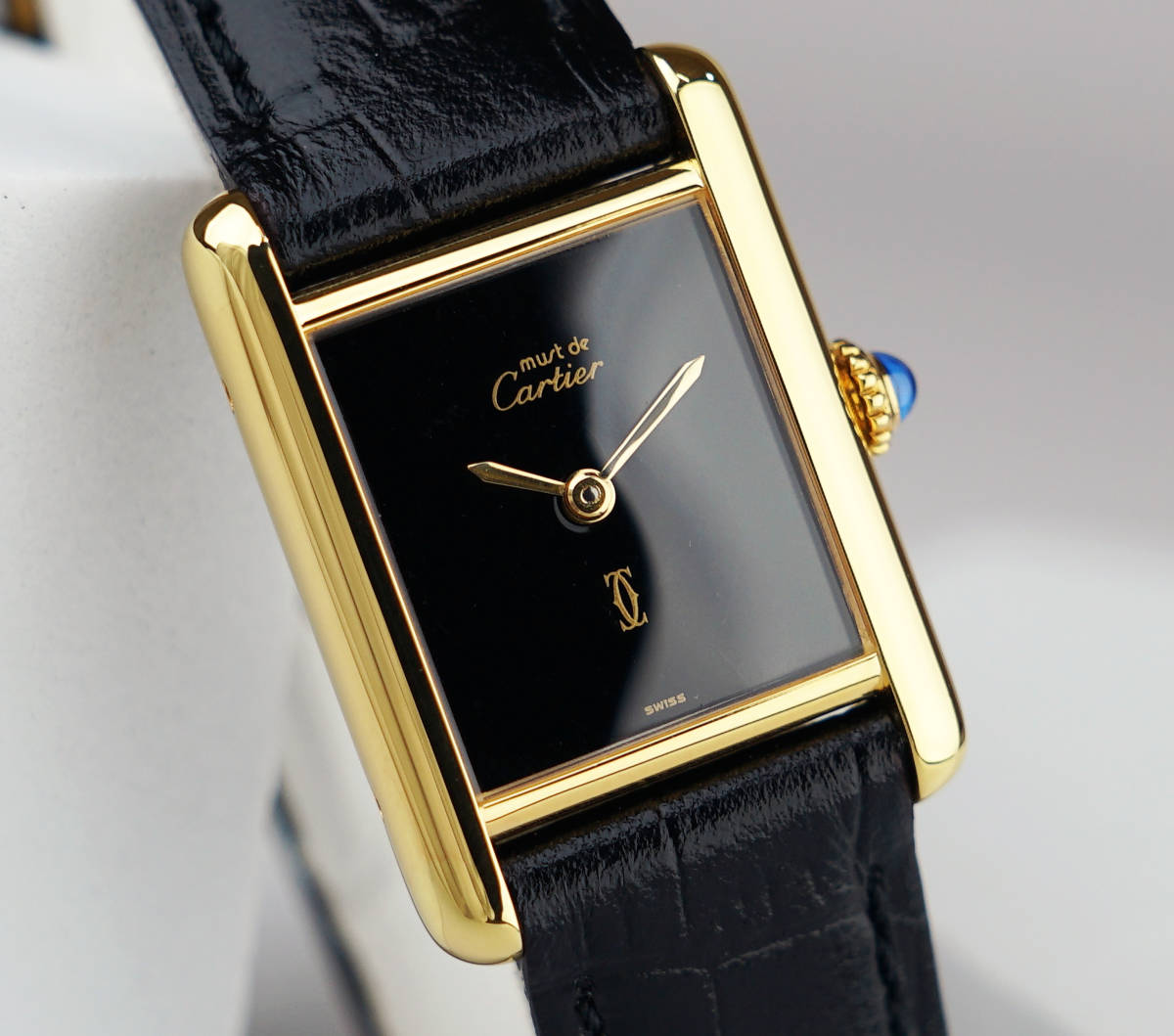 美品 カルティエ マスト タンク ブラック 手巻き SM Cartier 美品 カルティエ マスト タンク ブラック 手巻き SM Cartier