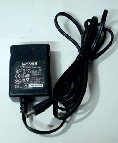 BUFFALO UI318-0526 DC5V2.6A #yh1182-01