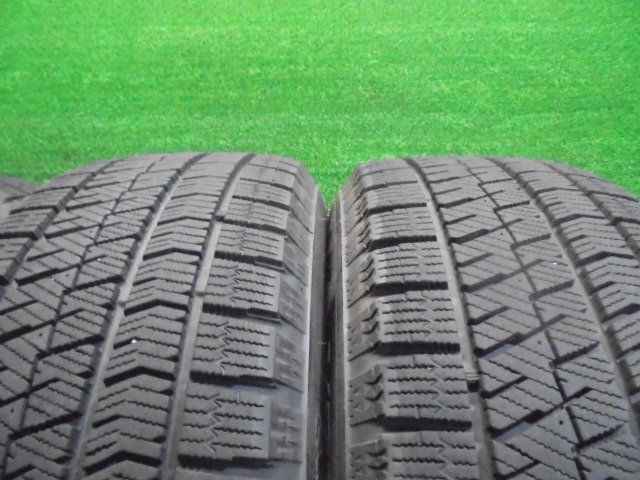 5ET717AC6) 送料無料 美品 215/60R16 ブリヂストン ブリザックVRX2 スタッドレスタイヤ+16インチアルミホイール4本セット 2019年製_画像8