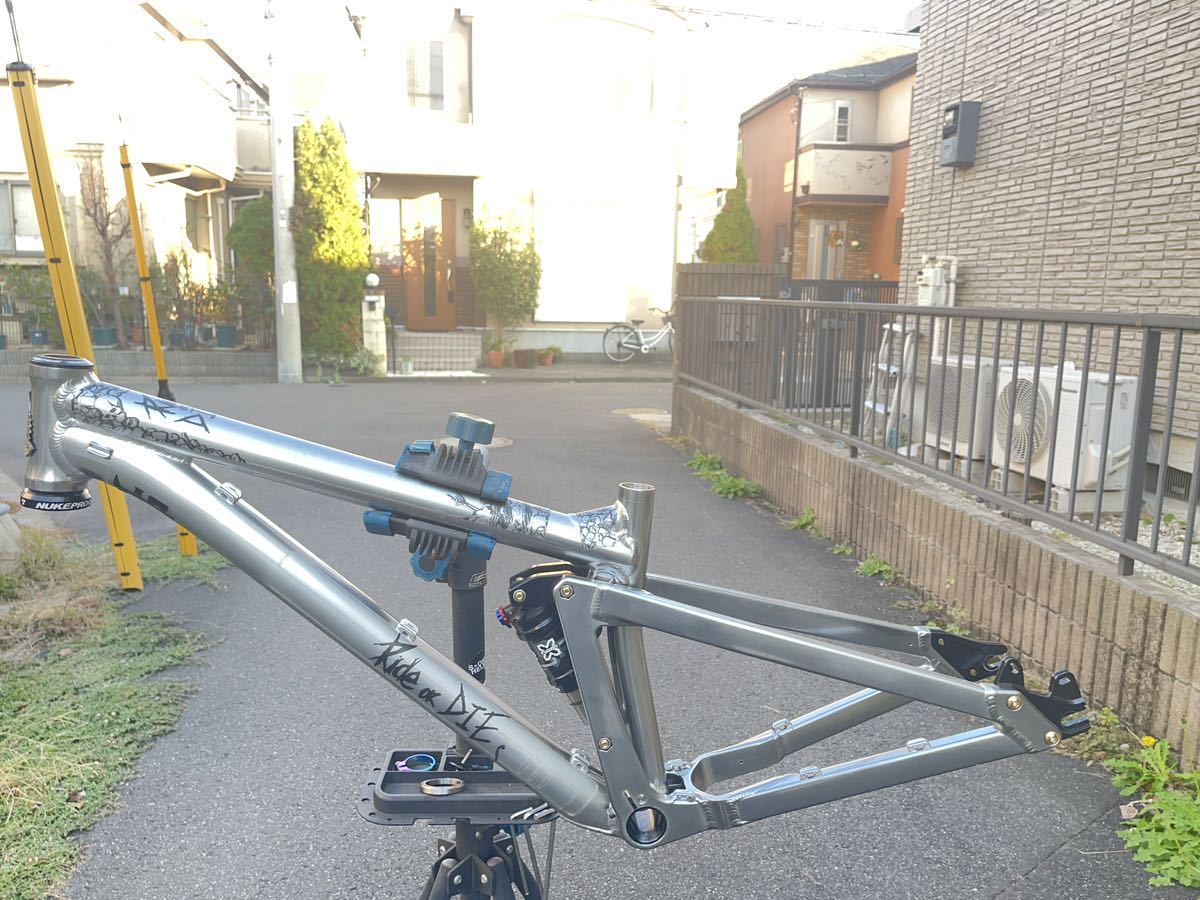 Yahoo!オークション - Blackmarket Bikes BlkMrkt Killswitch Yahoo!オークション - Blackmarket Bikes BlkMrkt Killswitch