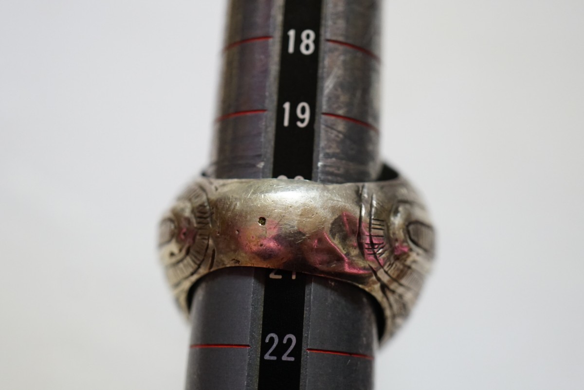 207 海外製 天然瑪瑙 彫刻 リング 指輪 約20.5号 ヴィンテージ アクセサリー ビンテージ アンティーク カラーストーン 宝石 色石 装飾品_画像5
