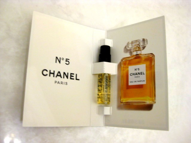 Chanel Chanel №5 N ° 5 Audu Parfum (испаритель) образец 1,5 мл