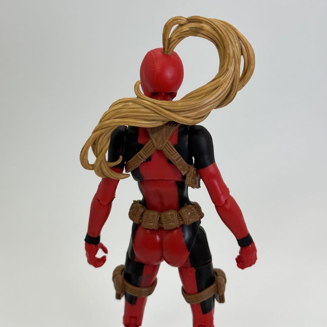 マーベルレジェンド 6インチ フィギュア デッドプール レディ マーベルレジェンド 6インチ フィギュア デッドプール レディ