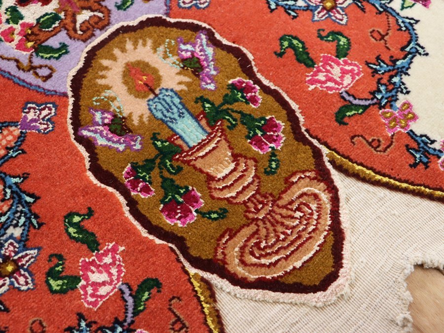魁◆最高級厳選 本物保証 ペルシャ絨毯 イラン タブリーズ産 パルヴァン ウール&シルク 95×75㎝ バタフライ 蝶々_画像4