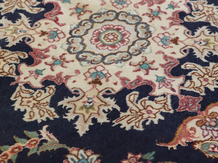 魁◆最高級ペルシャ絨毯 本物保証 イラン タブリーズ シルク＆ウール 手織り 希少 ランナー 208.5×80㎝ 最高級エクセレント特注絨毯！_画像5