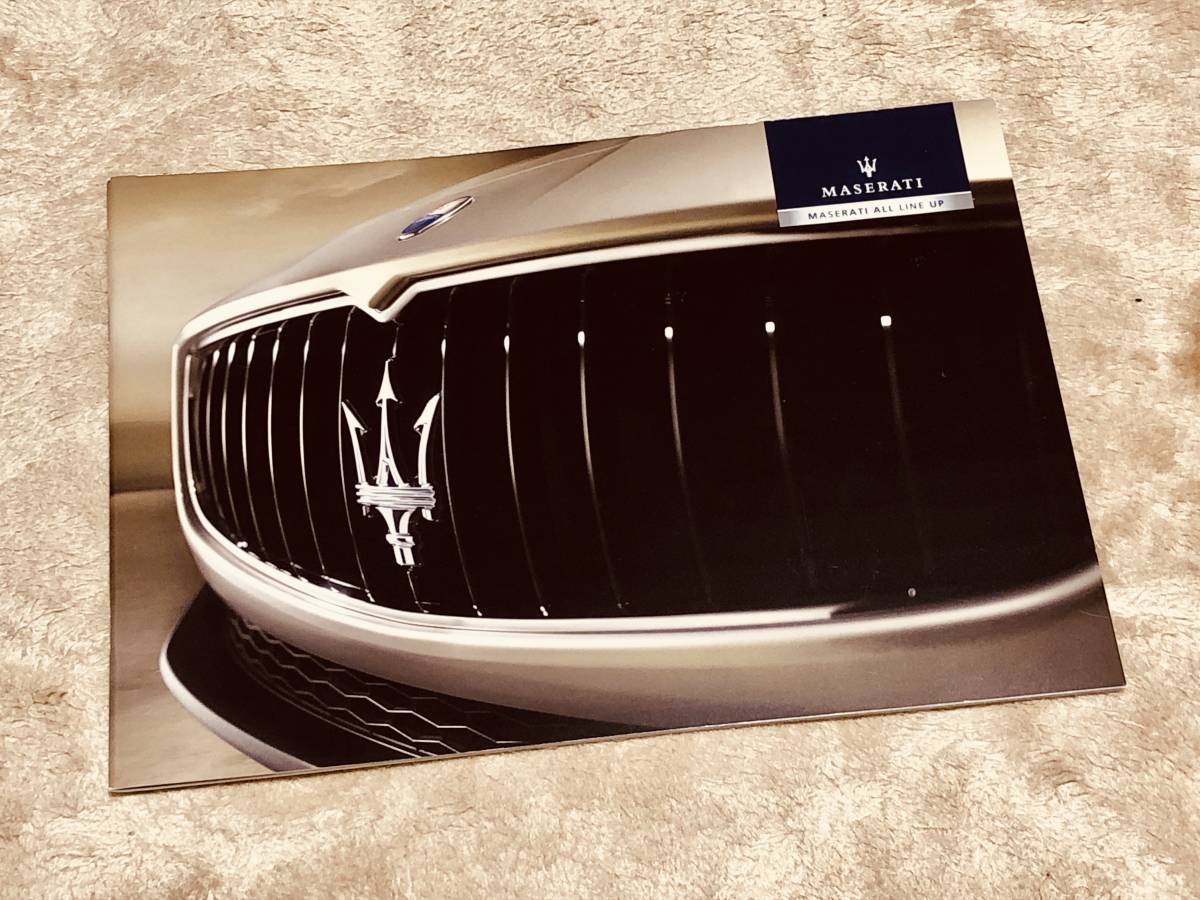 ***[ almost new goods ] MASERATI Maserati all line-up catalog **2013 year about issue ***