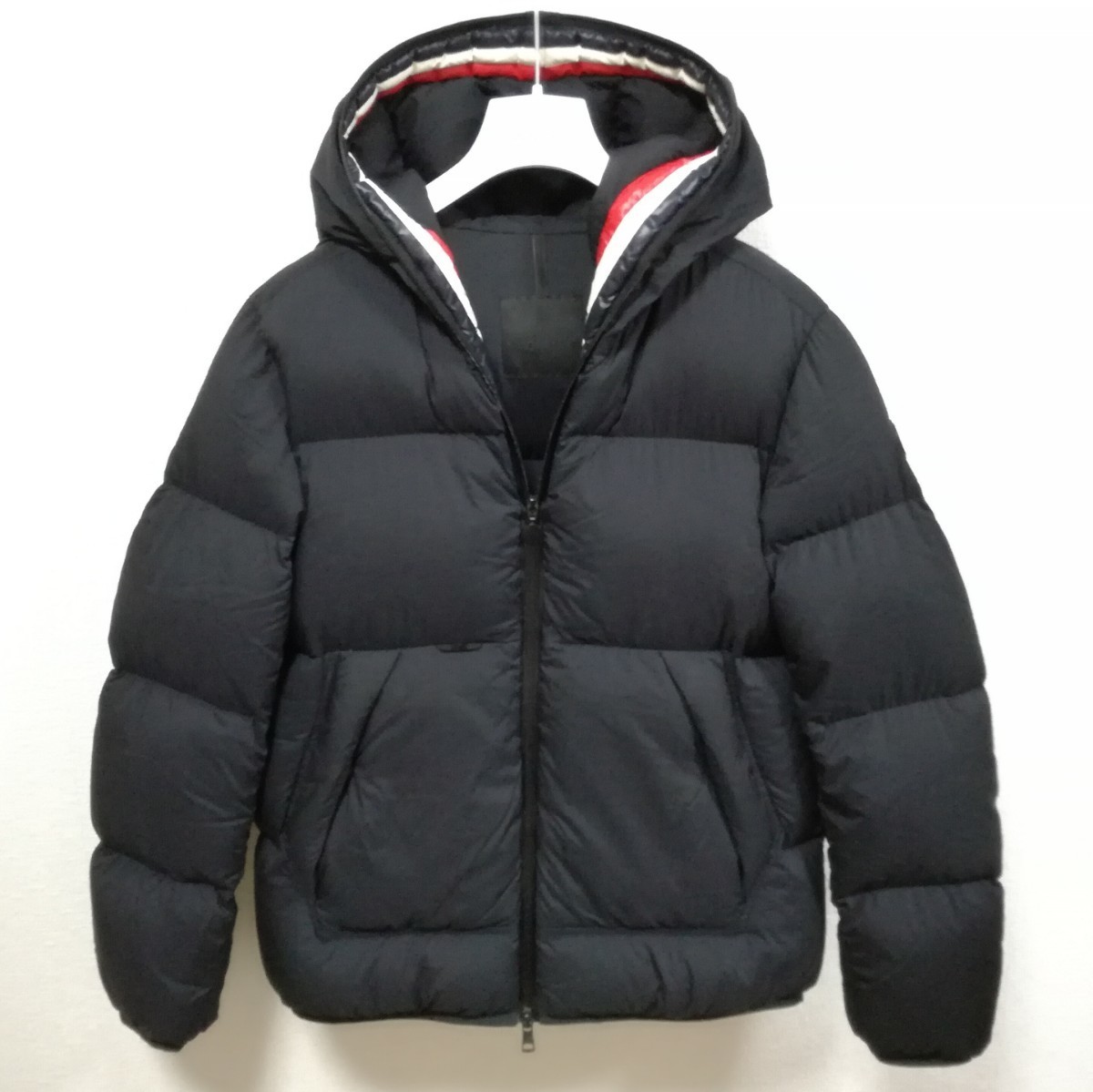  last price cut MONCLER Moncler CHAMPSAUR down jacket car n sole black badge tricolor domestic regular goods black 18-7