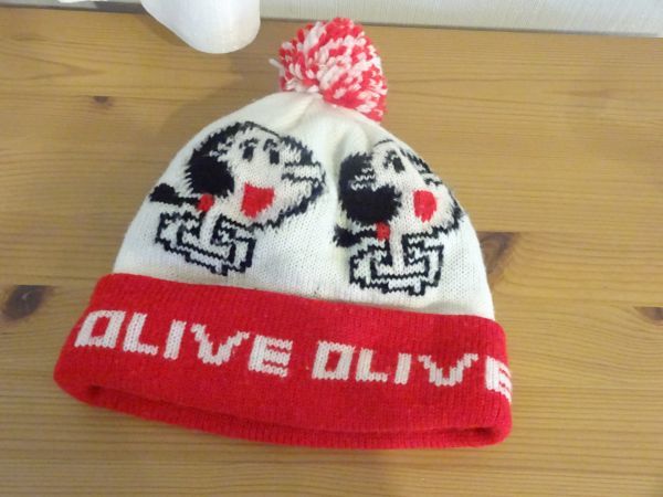 ⊿ OLIVE OLIVE ⊿ キッズ帽子　女の子　オリーブ　編み込みニット帽　サイズ５６cm〜５８cm　キャップ　帽子　タイ製_画像6