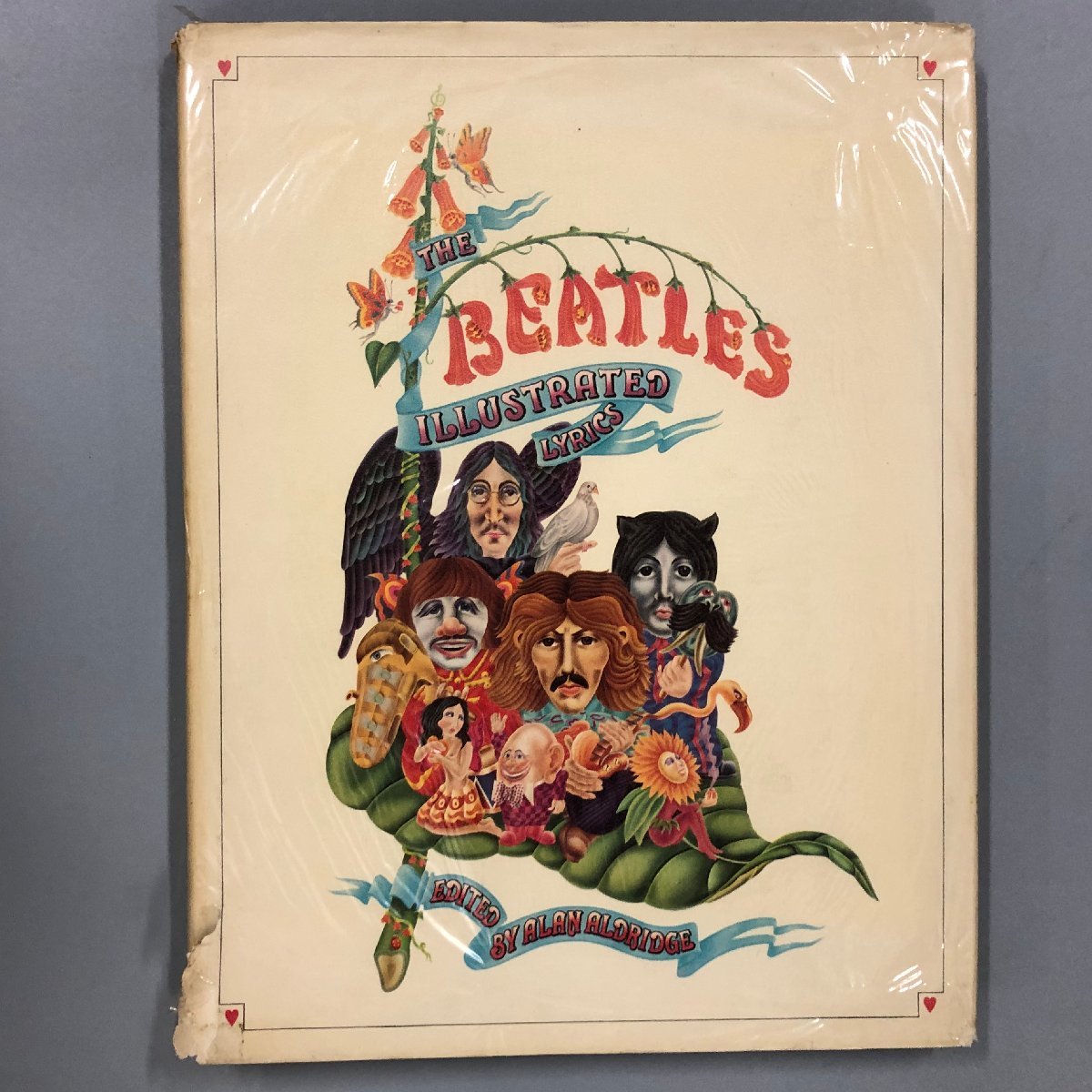 『 The Beatles Illustrated Lyrics 』 アラン・アルドリッジ　ビートルズ_画像1