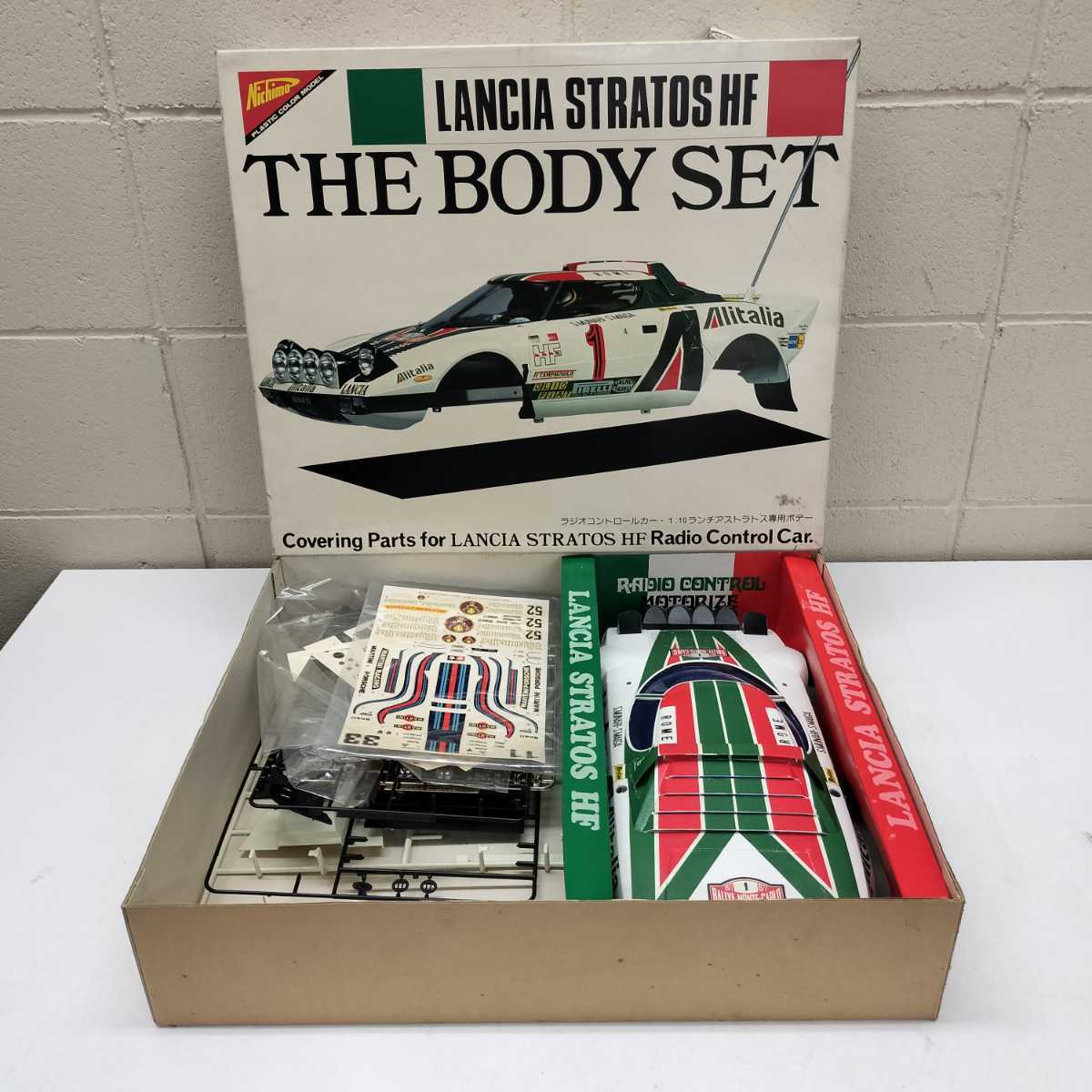 D【11－94】ニチモ 1/10 ランチアストラトス HF ボディーセット Nichimo LANCIA STRATOS HF ボデー 現状品_画像1