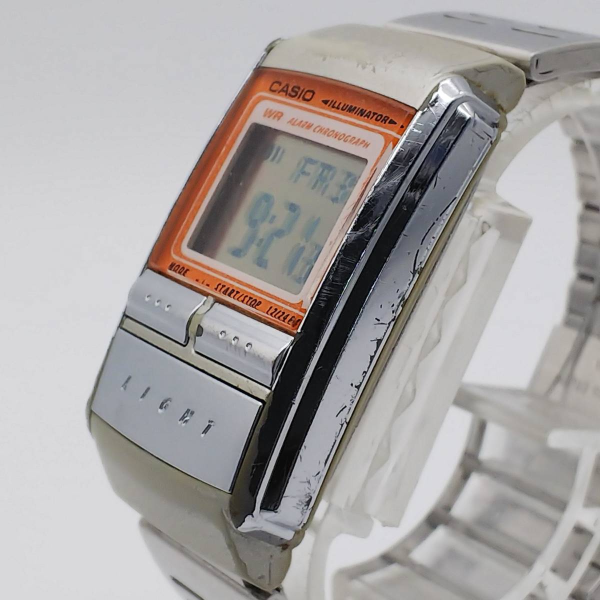 レア 送料無料【電池交換済】 CASIO カシオ LA-200 アラーム レア 送料無料【電池交換済】 CASIO カシオ LA-200 アラーム
