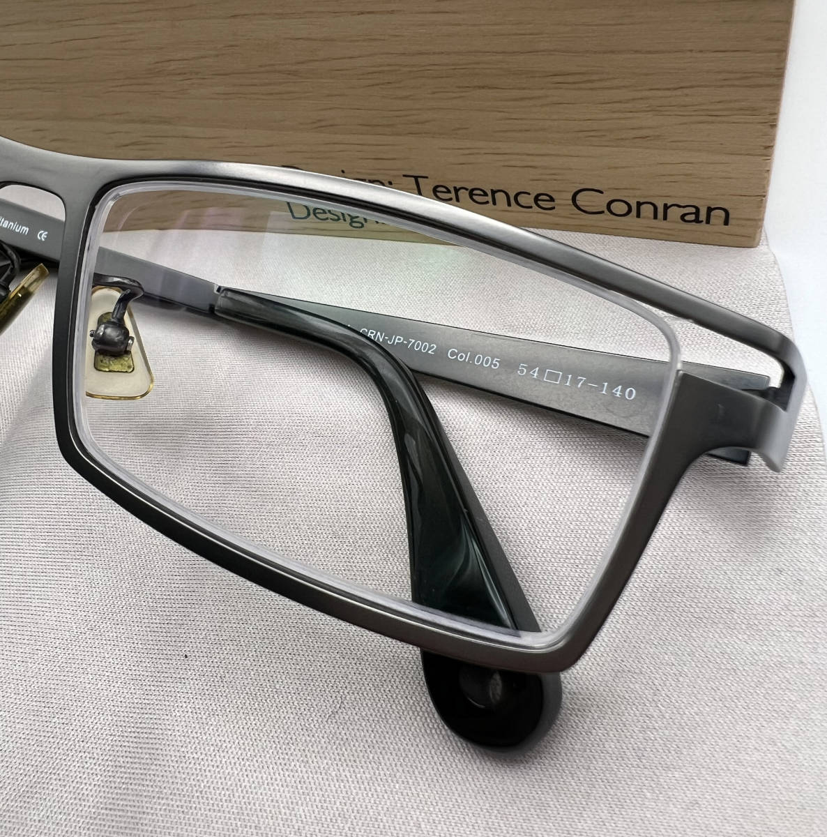 中古 テレンス・コンラン VISION BY CONRAN 老眼鏡 リーディンググラス 老眼鏡 シニアグラス イングランド製_画像6