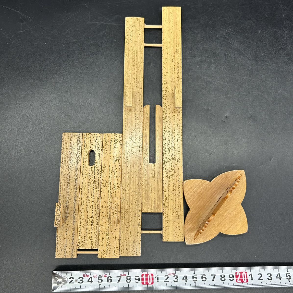 竹製扇子立て 扇子立 扇子掛け 茶道具 ディスプレイ　 団扇立て　大型団扇用 Z26_画像8