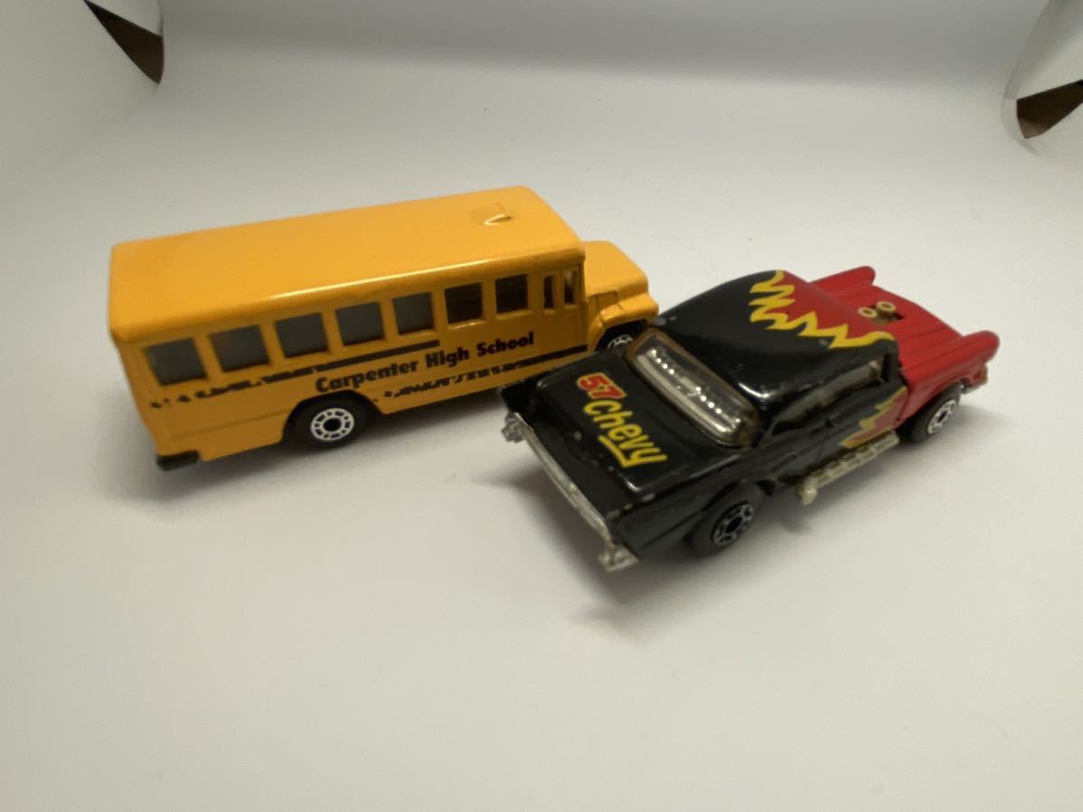 マッチボックス matchbox スクールバスと57'CHEVY2台まとめて ルース品_画像2