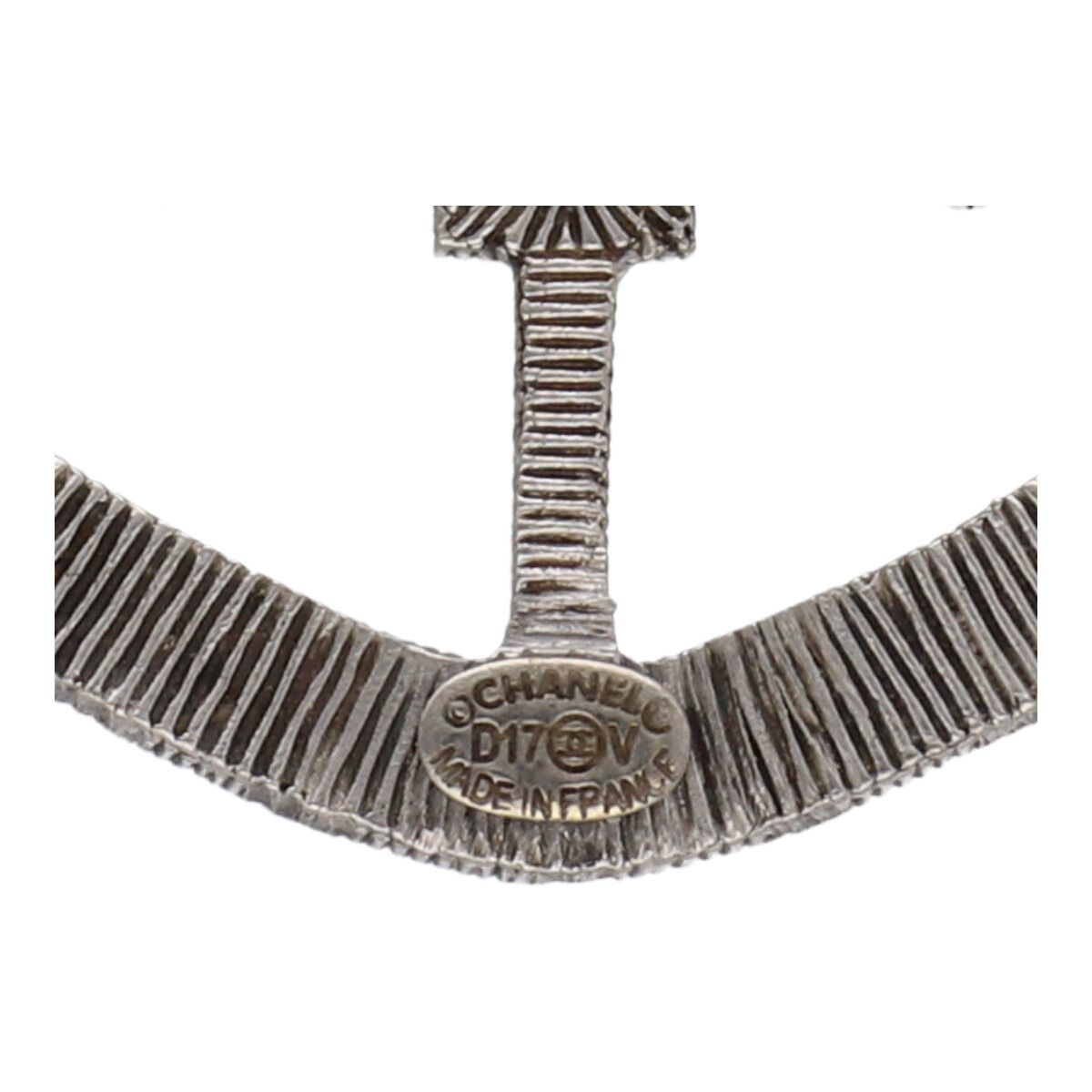 [ б/у ] CHANEL Chanel эмблема стразы брошь D17V серебряный Logo здесь Mark защита 23043601 RS