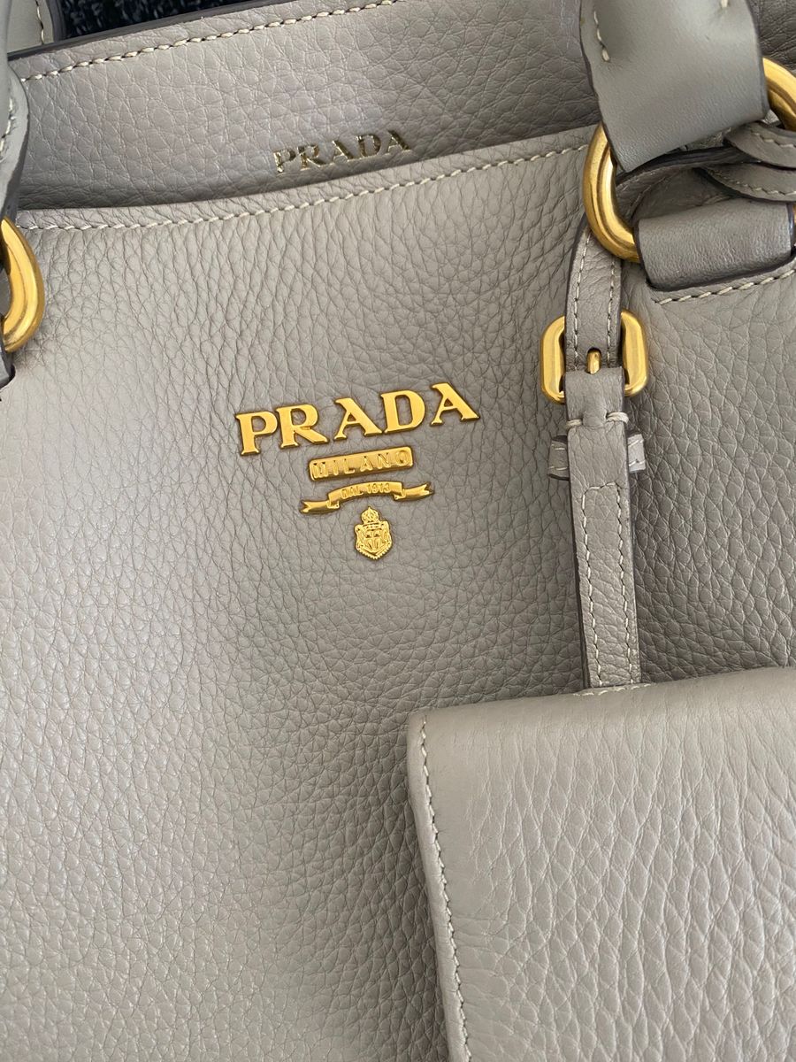 週末限定値下げ！！状態綺麗！プラダ　2way ショルダーバッグ ハンドバッグ 　PRADA   トートバッグ