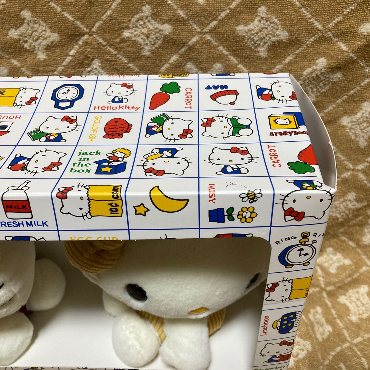 ハローキティ クラシック ぬいぐるみセット 定価4950円 サンリオ ハローキティ クラシック ぬいぐるみセット 定価4950円 サンリオ