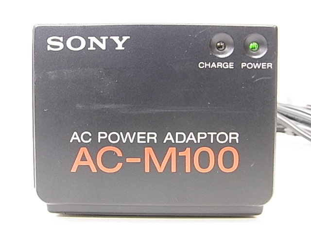 e10706　SONY　AC-M100　ACパワーアダプター　ソニー　通電確認済　元箱_画像2