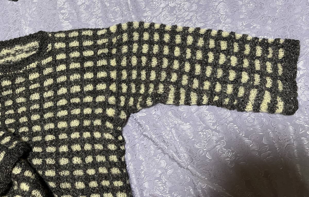 レディース　手編み　モヘアセーター　マフラー付き　オーバーサイズで着るタイプ　サイズF　送料510円_画像2
