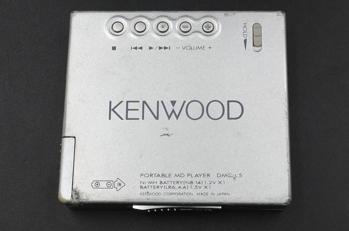 【z14924】KENWOOD ケンウッド ポータブル MD プレーヤー DMC-L5 動作確認済み 送料全国一律300円_画像2