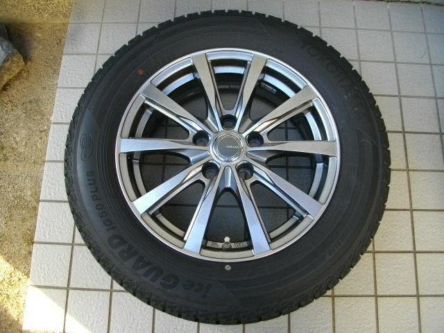 美品 YOKOHAMA iceGUARD iG50 PLUS 205/65R16 95Q IG50 （カムリ用）空気圧センサーセット済み4本セット_画像1