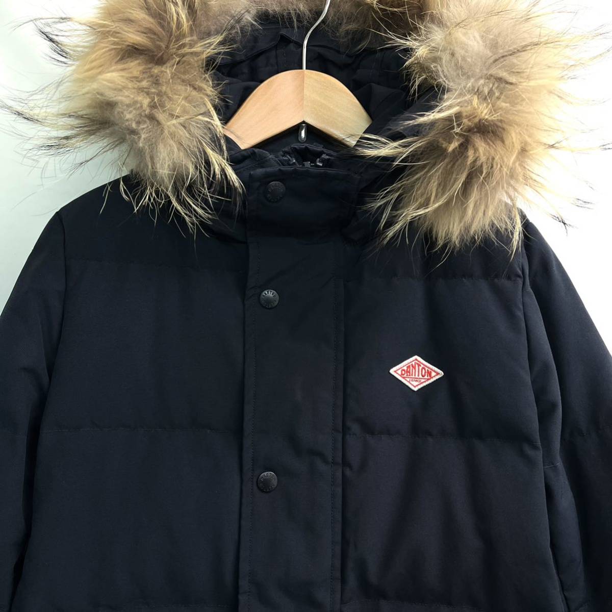 DANTON Dan ton real fur with a hood .2WAY long down coat lady's raccoon fur 34 S navy navy blue 