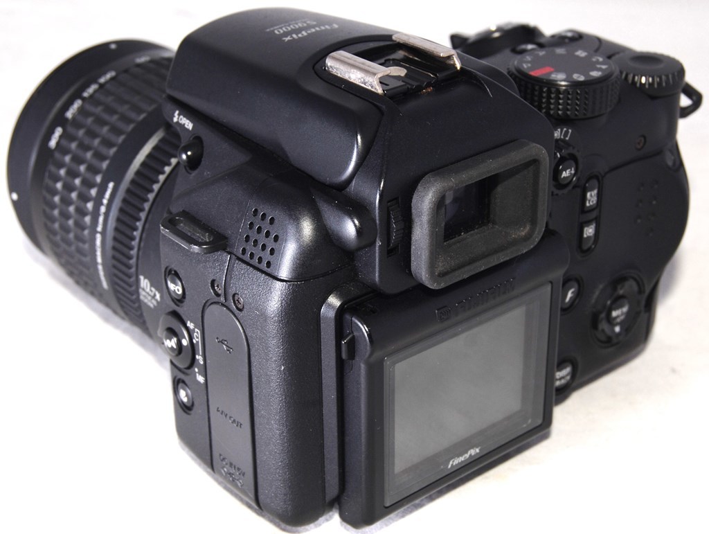 ●フジフィルム●デジタルカメラ●FUJIFILM FINE PIX S9000 DIGITAL CAMERA●初心者でも簡単に撮影できます●念のためジャンクです_画像7
