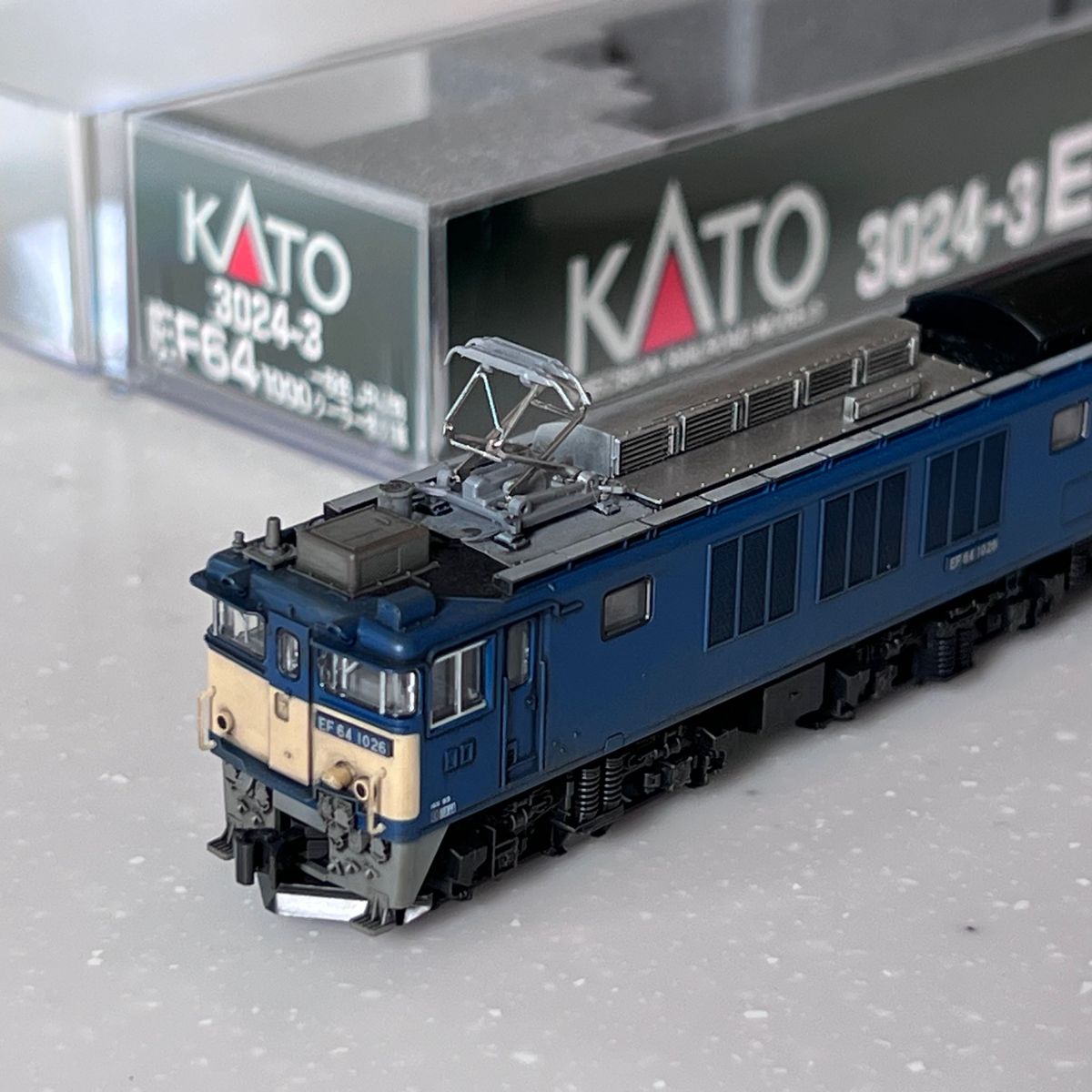 KATO 3024-3 EF64 1000 一般色クーラー搭載車|Yahoo!フリマ(旧 KATO 3024-3 EF64 1000 一般色クーラー搭載車|Yahoo!フリマ(旧