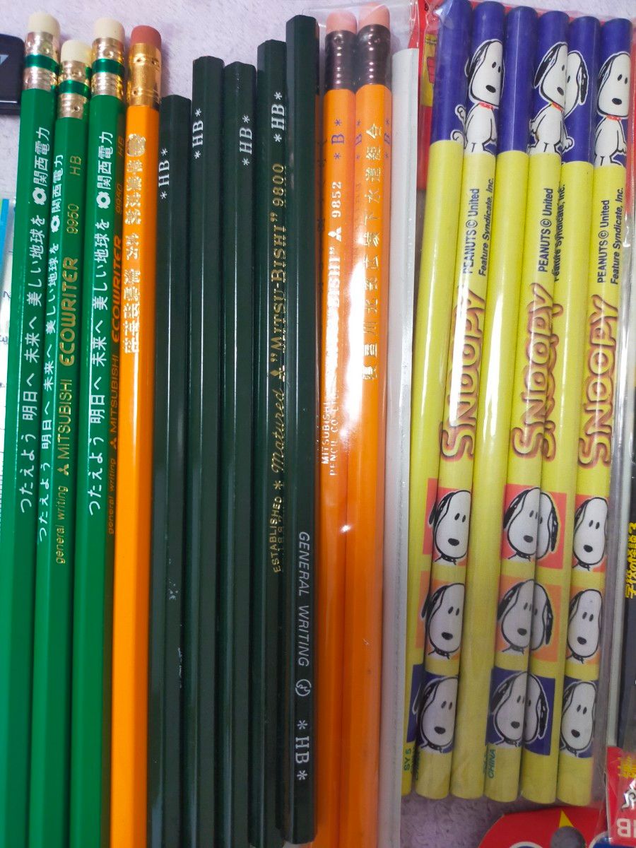 サンリオ Sanrio ロケット鉛筆 鉛筆 消しゴム レトロ ファンシー まとめ売り ディズニー プーさん 当時物 コレクション