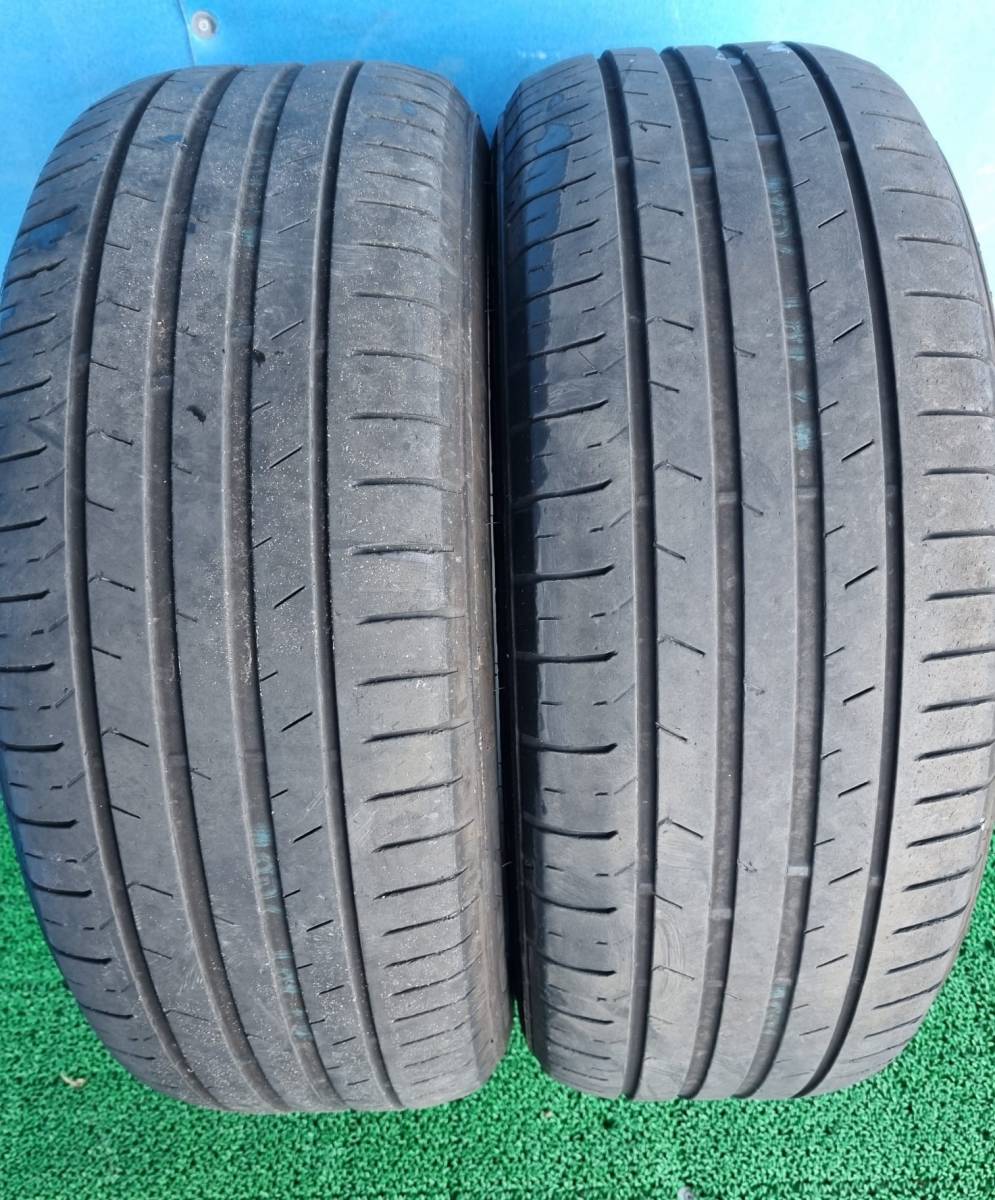 TOYO　タイヤ　2本セット　235/55R20 102W DOT CXM9 _画像2