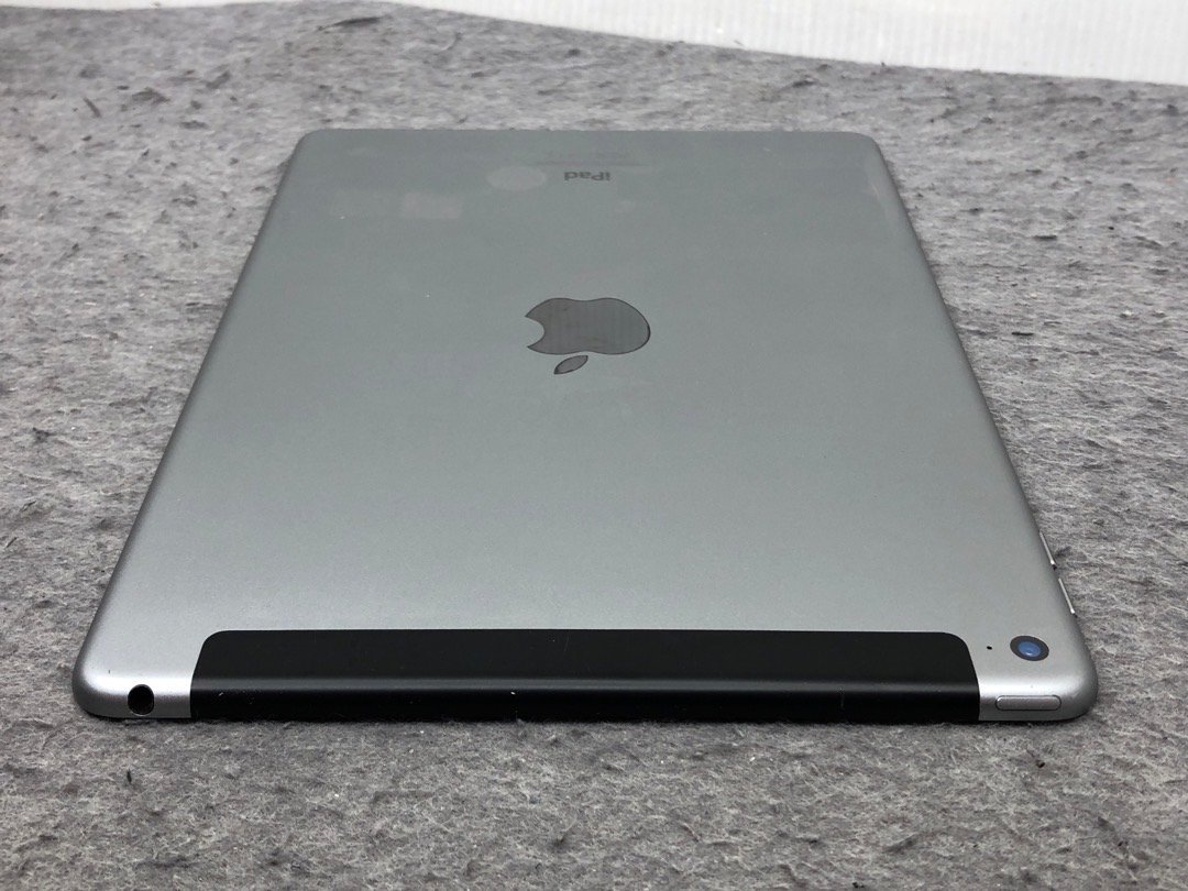 【Apple】iPad Air 2 Wi-Fi + Cellular MGGX2J/A A1567 SIMロックSoftbank 容量16GB グレー iOS15.7.8 初期化済 中古タブレット_画像6